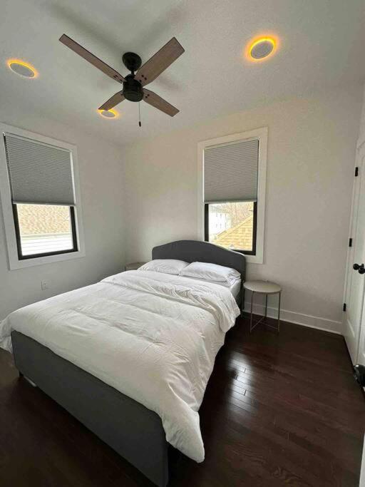 Secret Escape - 20 Min From Nyc N 2 Apartment เจอร์ซีย์ซิตี้ ภายนอก รูปภาพ